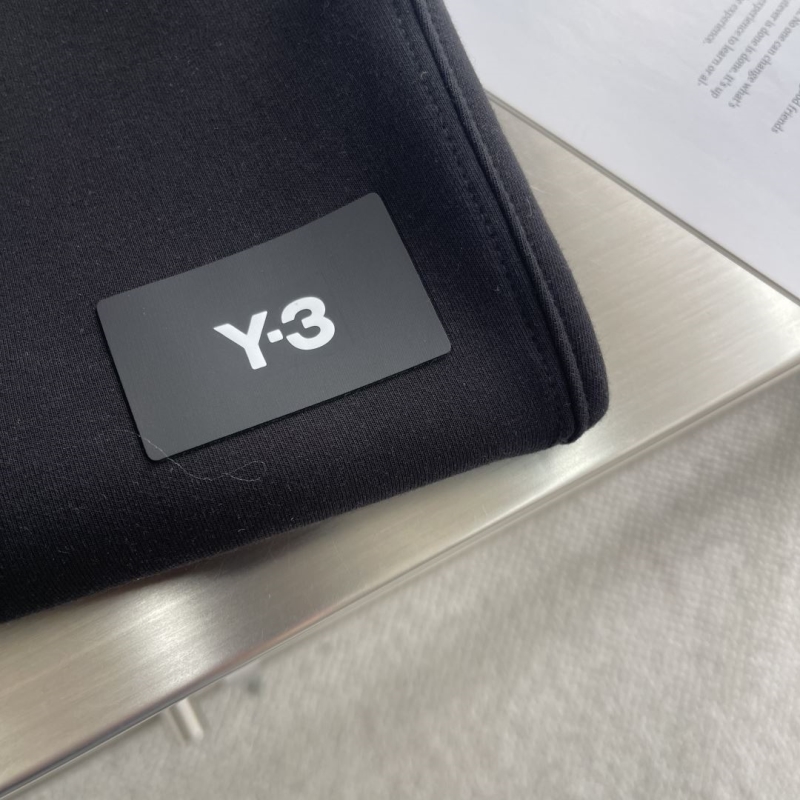 Y-3